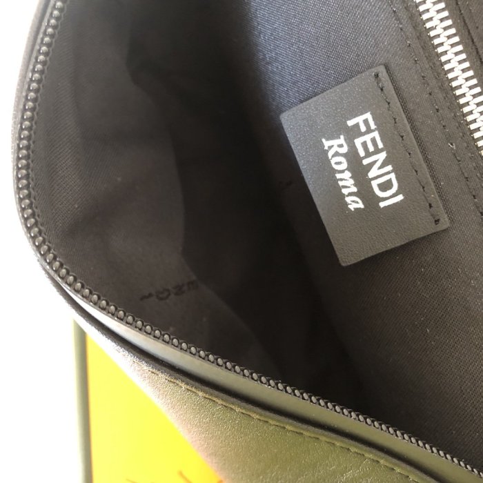 202111SS新作 FENDI フェンディ メンズ ショルダーバックスーパーコピー