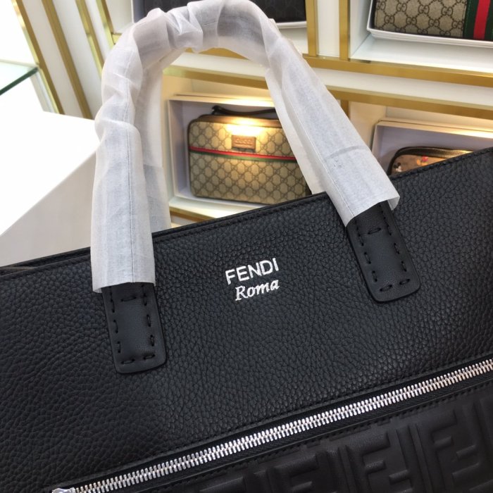 202111SS新作 FENDI フェンディ メンズ リュックバックスーパーコピー