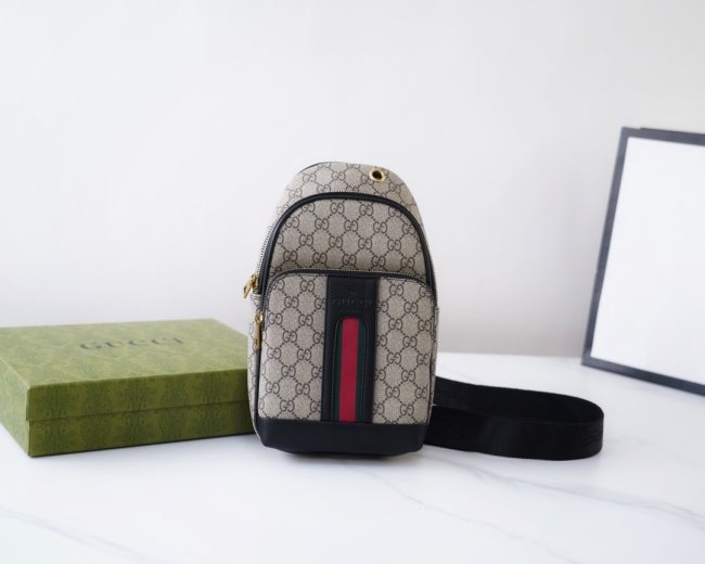 202111SS新作Gucci グッチ メンズ ショルダーバックスーパーコピー