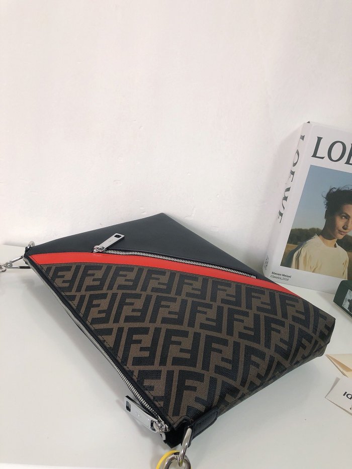 202111SS新作 FENDI フェンディ メンズ ショルダーバックスーパーコピー