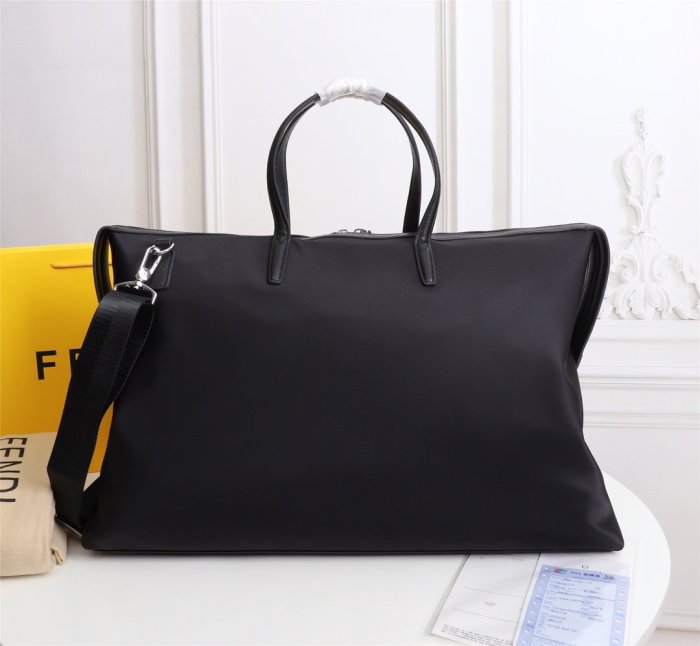 202111SS新作 FENDI フェンディ メンズ リュックバックスーパーコピー