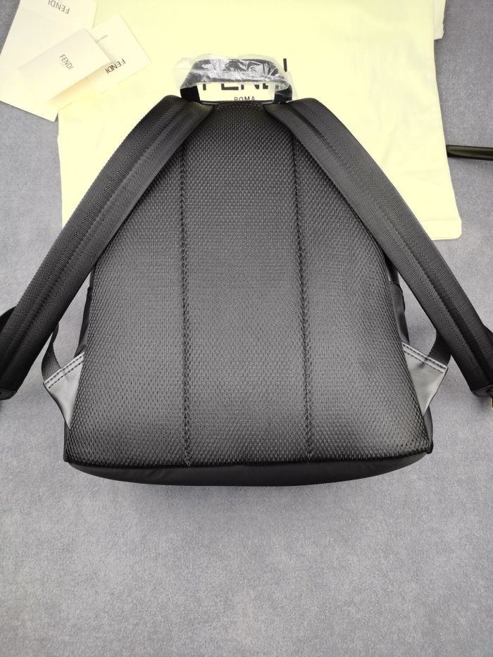 202111SS新作 FENDI フェンディ メンズ リュックバックスーパーコピー