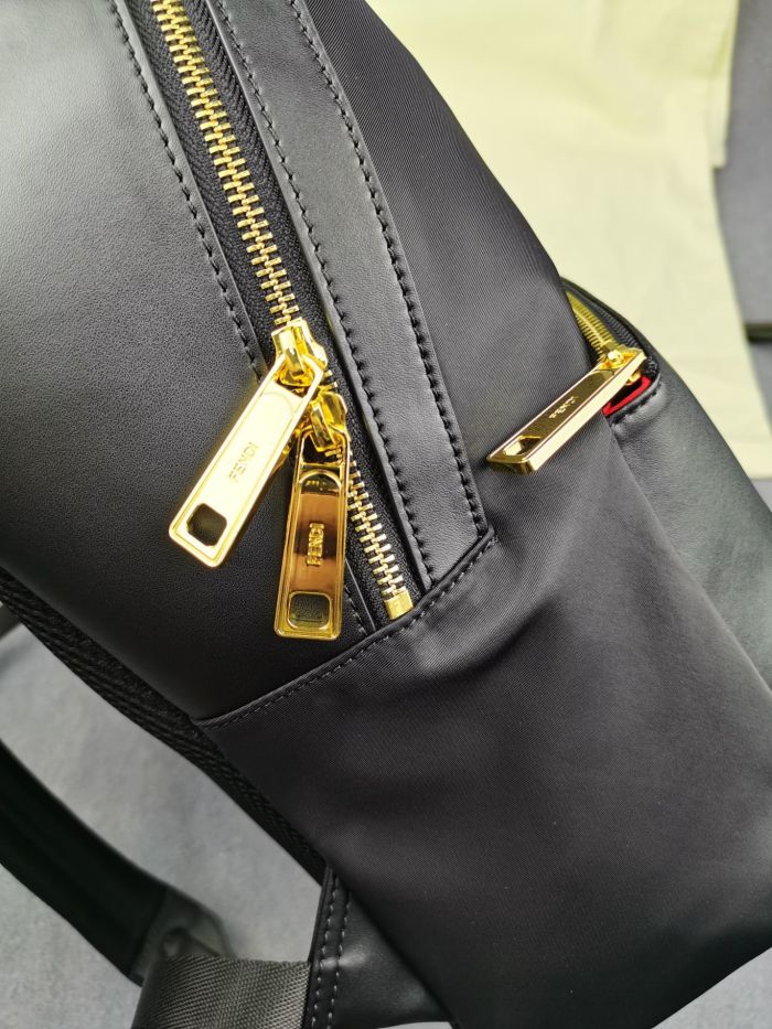 202111SS新作 FENDI フェンディ メンズ リュックバックスーパーコピー