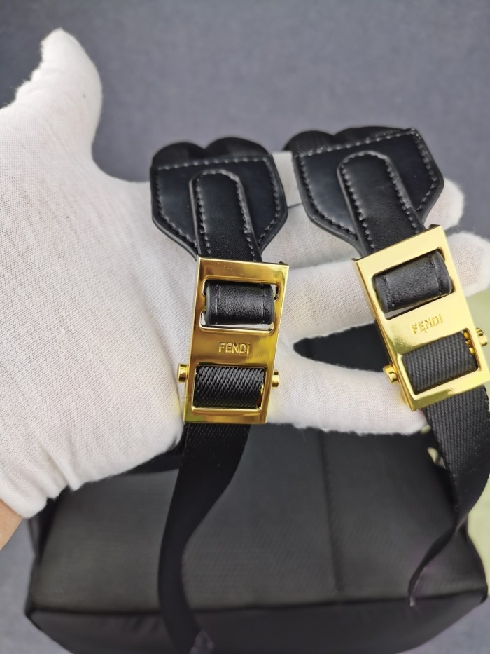 202111SS新作 FENDI フェンディ メンズ リュックバックスーパーコピー