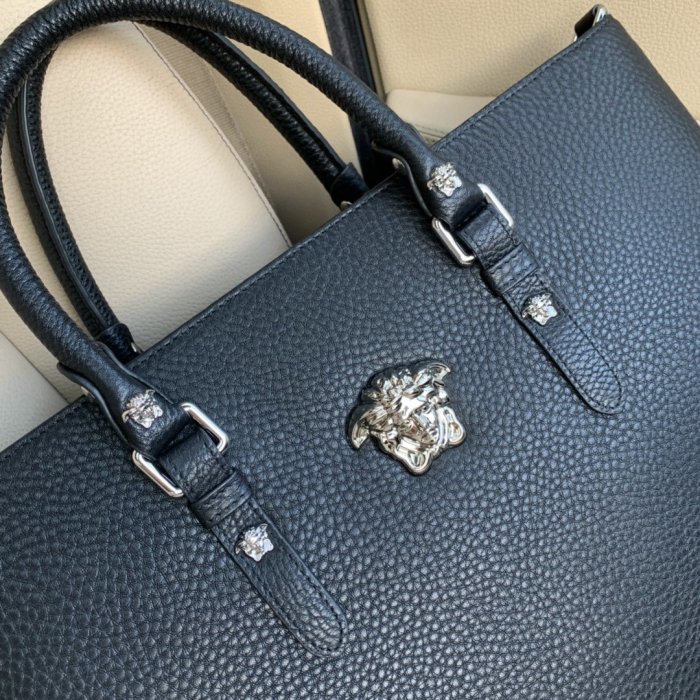 202111SS新作 Versace ヴェルサーチェ メンズ ハンドバックスーパーコピー