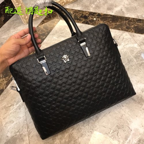 202111SS新作 Versace ヴェルサーチェ メンズ ハンドバックスーパーコピー