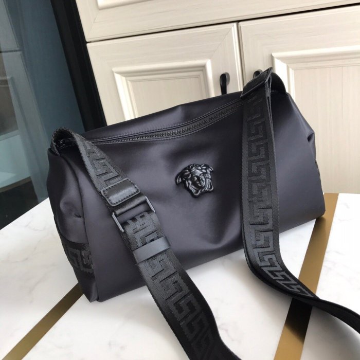 202111SS新作 Versace ヴェルサーチェ メンズ ショルダーバッグ スーパーコピー
