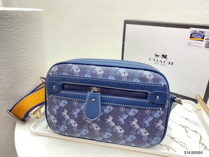 202111SS新作 Coach コーチレディース ショルダーバッグスーパーコピー