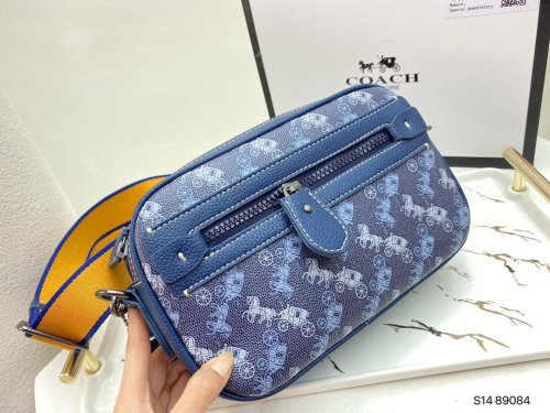 202111SS新作 Coach コーチレディース ショルダーバッグスーパーコピー