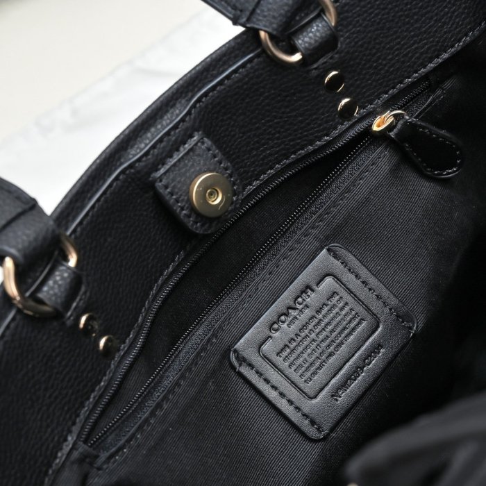 202111SS新作 Coach コーチレディース ショルダーバッグスーパーコピー