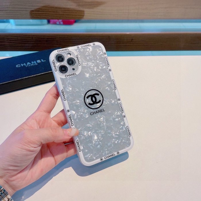 シャネル/Chanel ケース最新全機種13 Pro/11/Xs Max/Xr/XS/iPhone7/7P/8/8P/ iPhone12/iPhone13