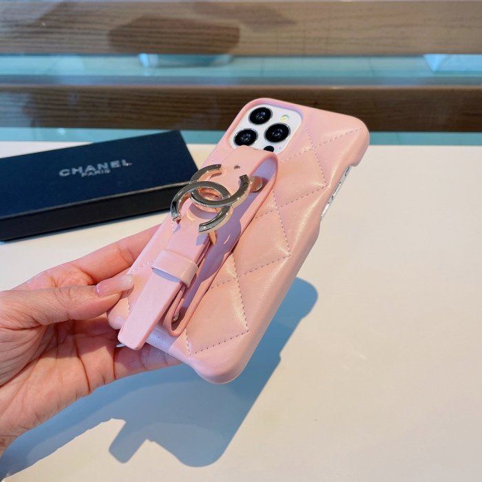 シャネル/Chanel ケース最新全機種13 Pro/11/Xs Max/Xr/XS/iPhone7/7P/8/8P/ iPhone12/iPhone13