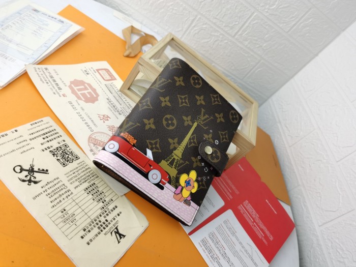 202112SSルイヴィトン LOUIS VUITTON 新作通販 短財布スーパーコピー