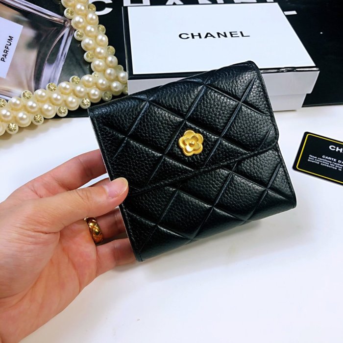 202112SSシャネルChanel 新作通販 短財布スーパーコピー
