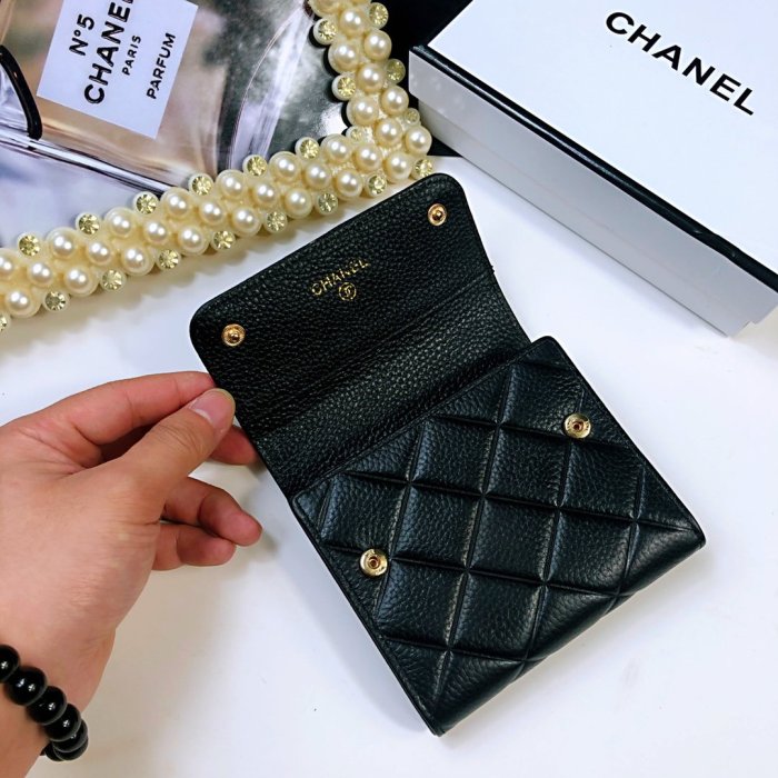 202112SSシャネルChanel 新作通販 短財布スーパーコピー