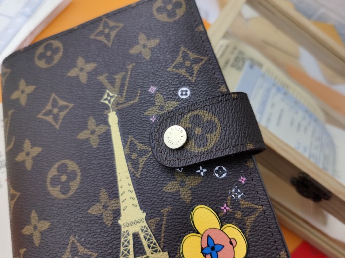 202112SSルイヴィトン LOUIS VUITTON 新作通販 短財布スーパーコピー