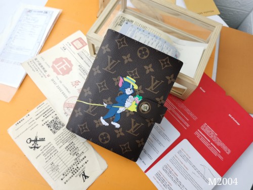 202112SSルイヴィトン LOUIS VUITTON 新作通販 短財布スーパーコピー