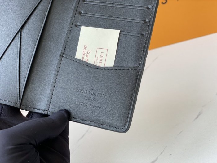 202112SSルイヴィトン LOUIS VUITTON 新作通販 短財布スーパーコピー