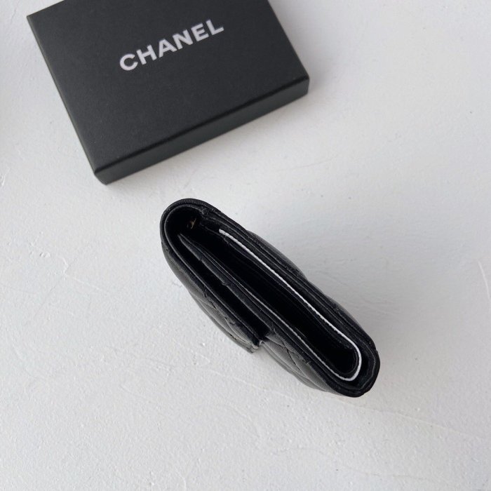 202112SSシャネルChanel 新作通販 短財布スーパーコピー