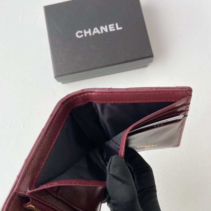 202112SSシャネルChanel 新作通販 短財布スーパーコピー