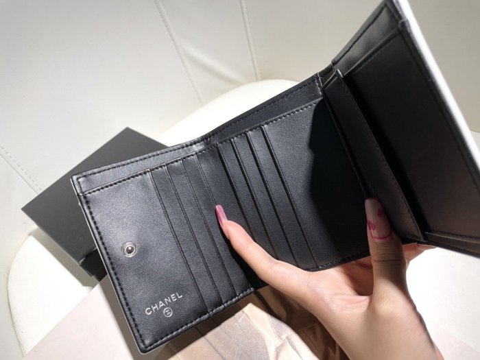 202112SSシャネルChanel 新作通販 短財布スーパーコピー
