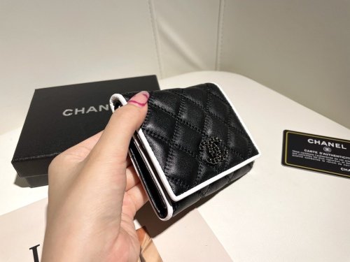 202112SSシャネルChanel 新作通販 短財布スーパーコピー