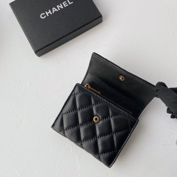 202112SSシャネルChanel 新作通販 短財布スーパーコピー