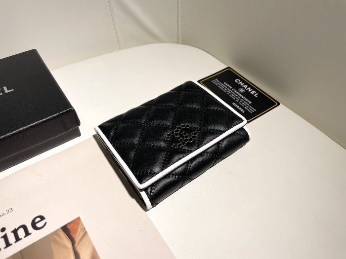 202112SSシャネルChanel 新作通販 短財布スーパーコピー