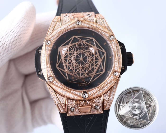 202112SS新作HUBLOT ウブロメンズ時計 スーパーコピー3色