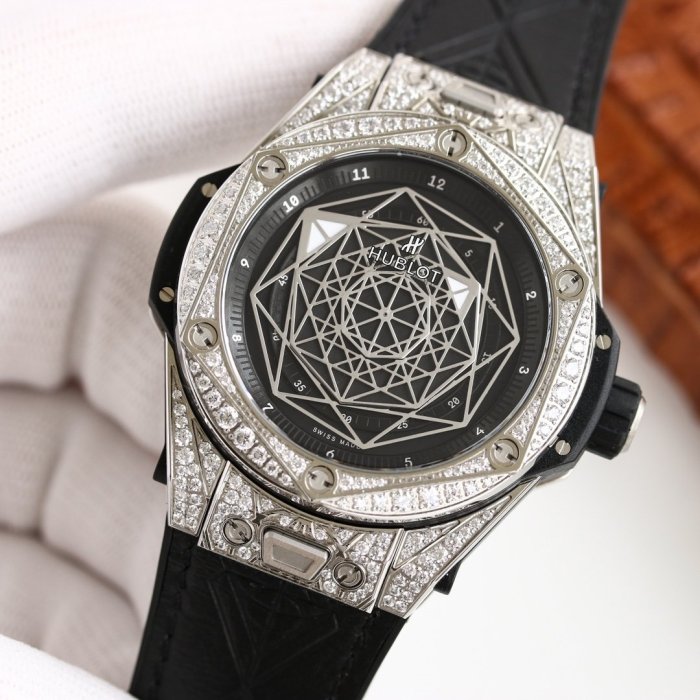202112SS新作HUBLOT ウブロメンズ時計 スーパーコピー2色