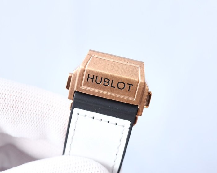 202112SS新作HUBLOT ウブロメンズ時計 スーパーコピー3色