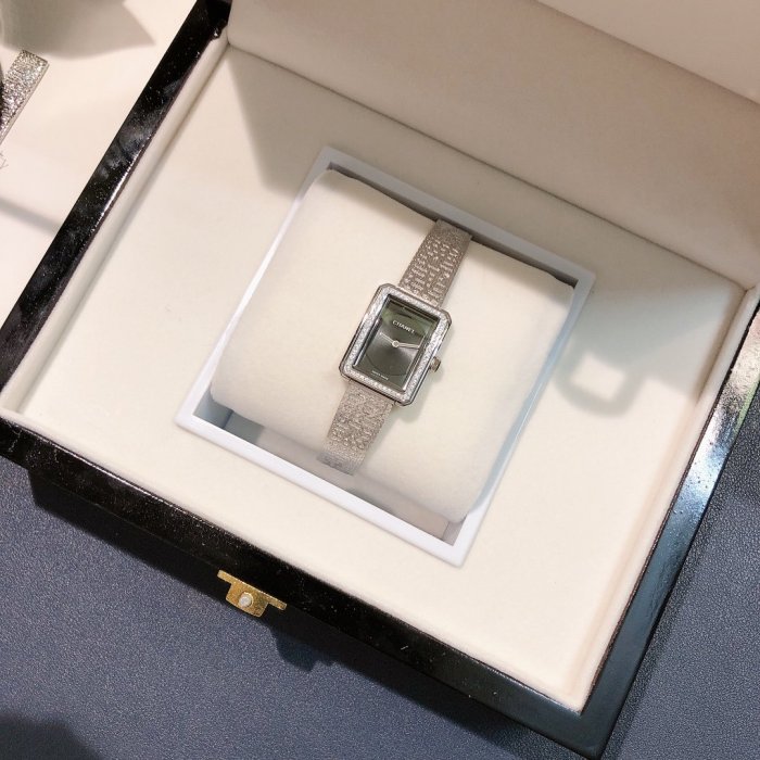 202112SS新作Chanel シャネルレディース時計 スーパーコピー2色