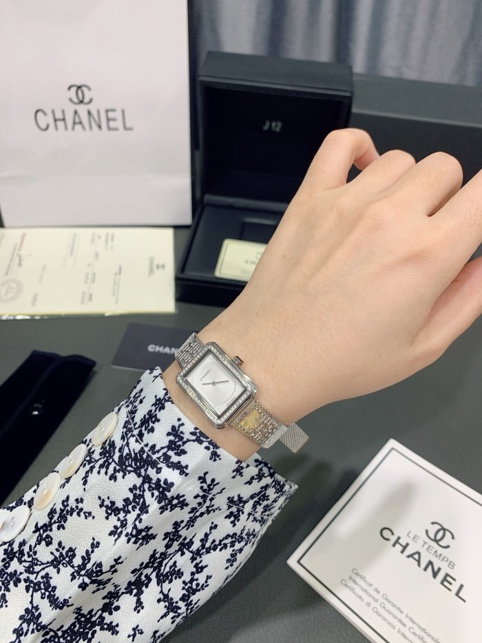 202112SS新作Chanel シャネルレディース時計 スーパーコピー5色