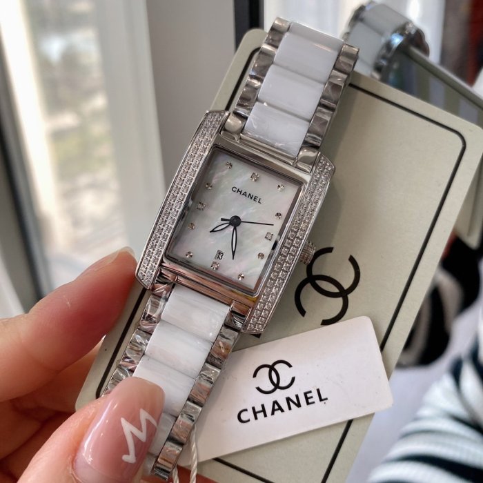 202112SS新作Chanel シャネルレディース時計 スーパーコピー