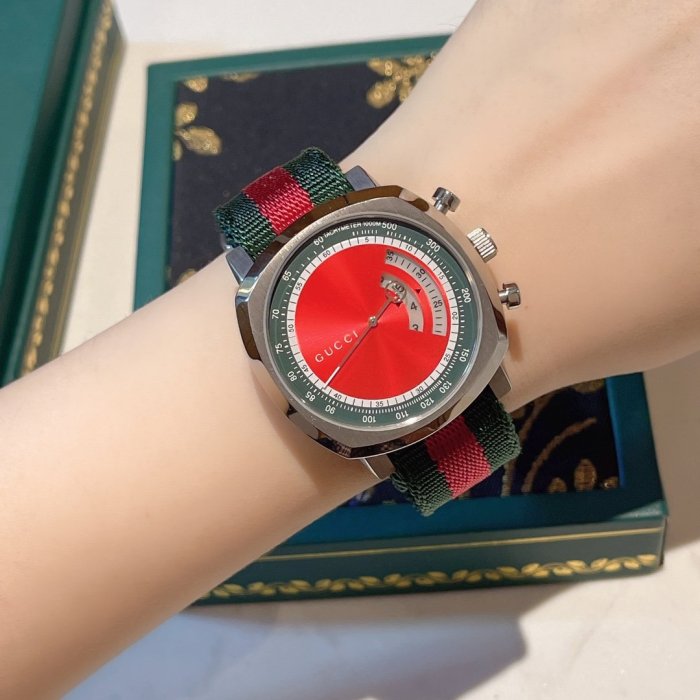 202112SS新作Gucciグッチ レディース時計 スーパーコピー