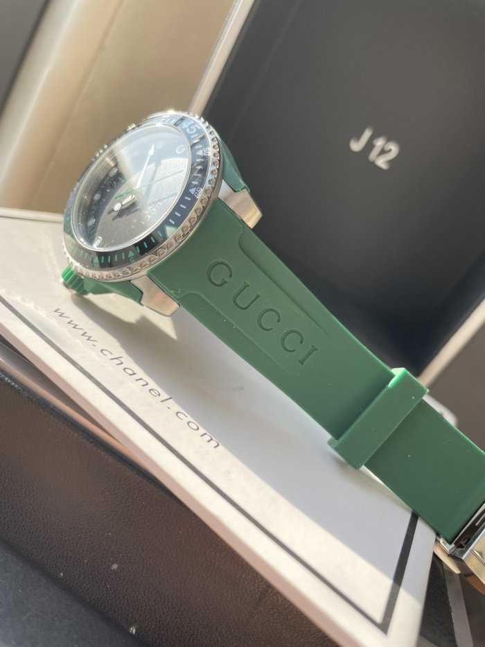202112SS新作Gucciグッチ メンズ時計 スーパーコピー