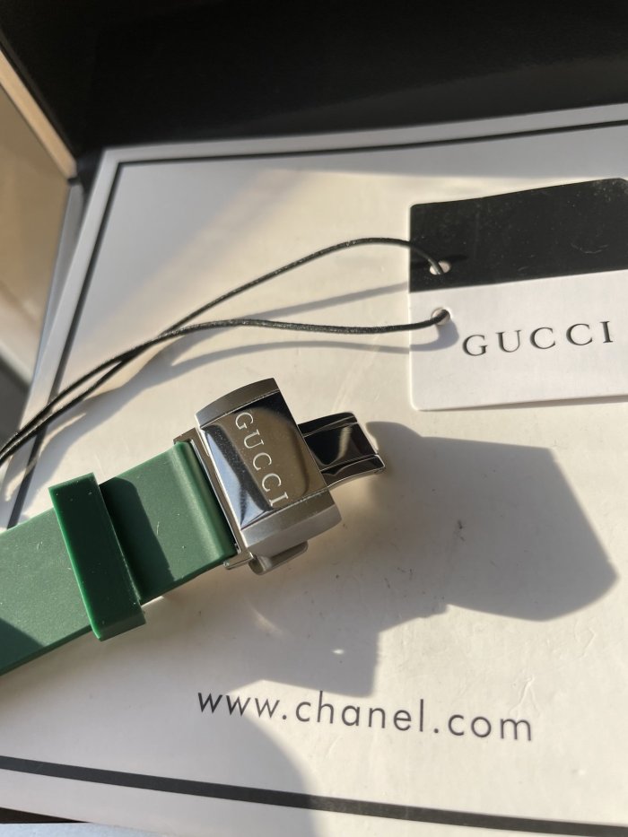 202112SS新作Gucciグッチ メンズ時計 スーパーコピー