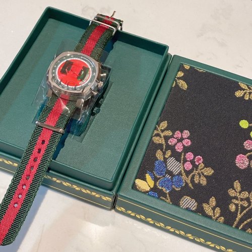 202112SS新作Gucciグッチ レディース時計 スーパーコピー