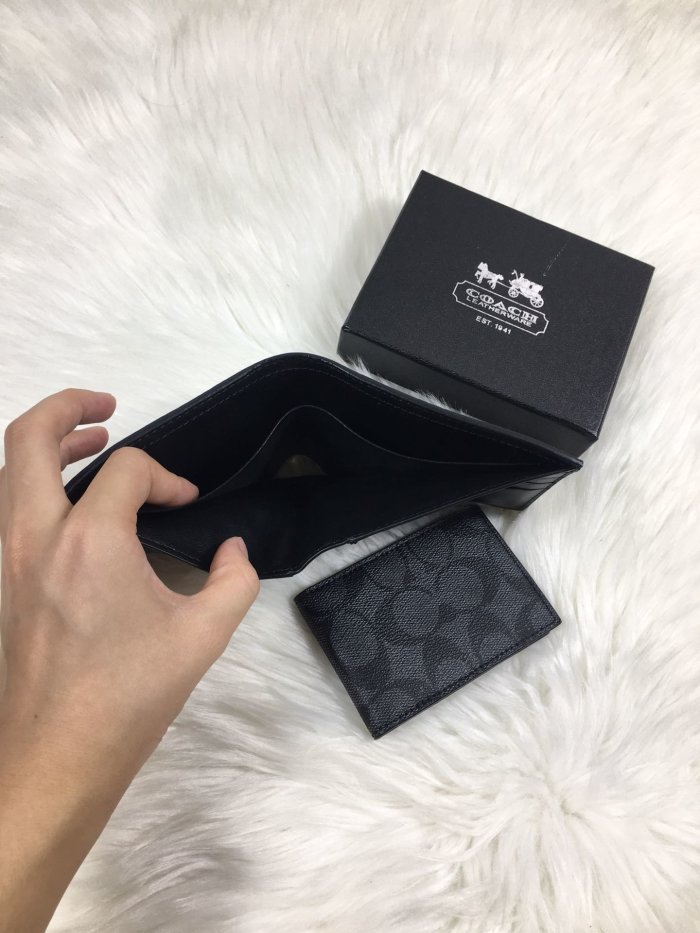 202112SS コーチCOACH 新作通販 短財布スーパーコピー