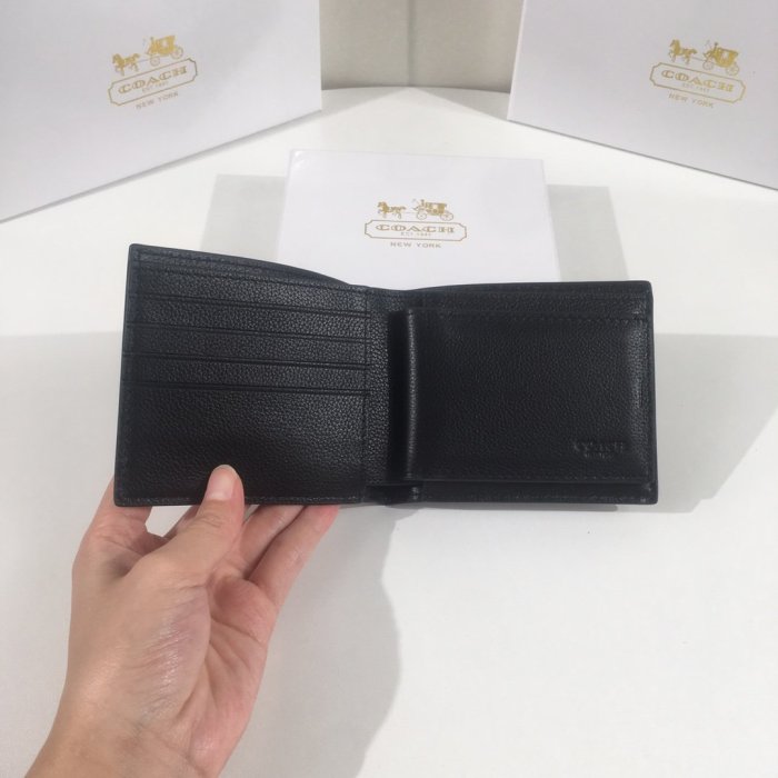 202112SS コーチCOACH 新作通販 短財布スーパーコピー
