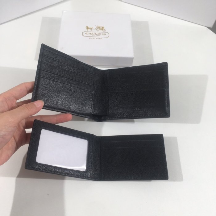 202112SS コーチCOACH 新作通販 短財布スーパーコピー
