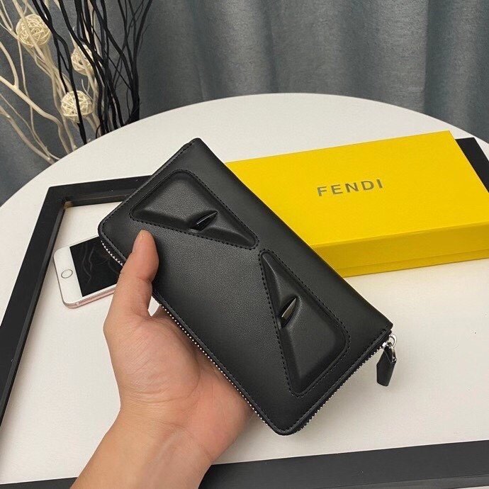 202112SS フェンディ FENDI 新作通販 長財布 スーパーコピー