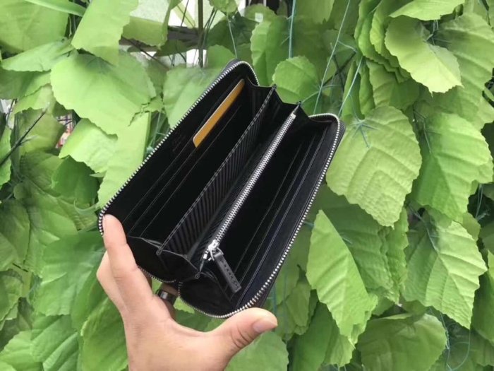 202112SS フェンディ FENDI 新作通販 長財布 スーパーコピー