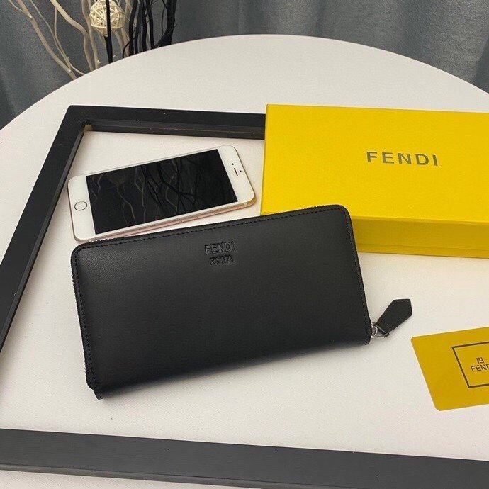 202112SS フェンディ FENDI 新作通販 長財布 スーパーコピー
