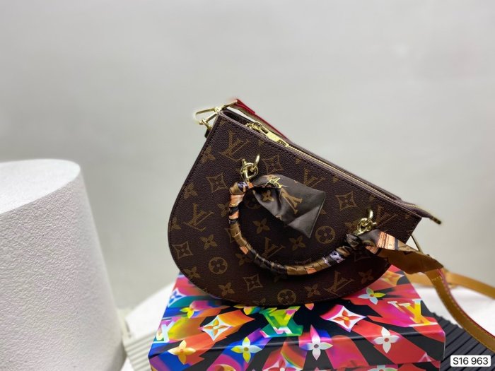 2022SS新作 Louis Vuitton ルイヴィトン レディース ハンドバックスーパーコピー