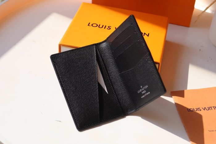 202112SSルイヴィトン LOUIS VUITTON 新作通販 短財布スーパーコピー