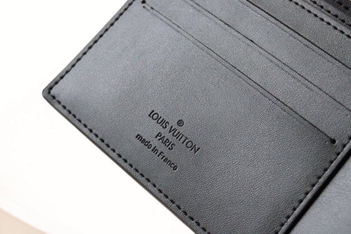 202112SSルイヴィトン LOUIS VUITTON 新作通販 短財布スーパーコピー