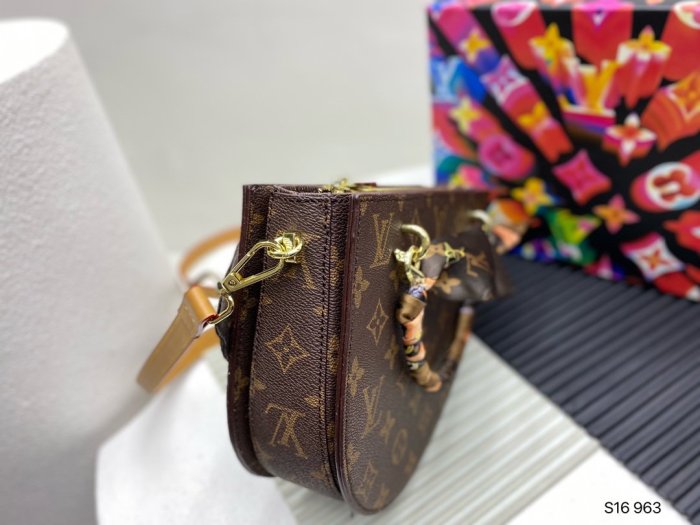 2022SS新作 Louis Vuitton ルイヴィトン レディース ハンドバックスーパーコピー