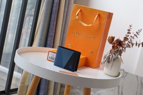 202112SSルイヴィトン LOUIS VUITTON 新作通販 短財布スーパーコピー