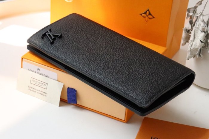 202112SSルイヴィトン LOUIS VUITTON 新作通販 長財布スーパーコピー
